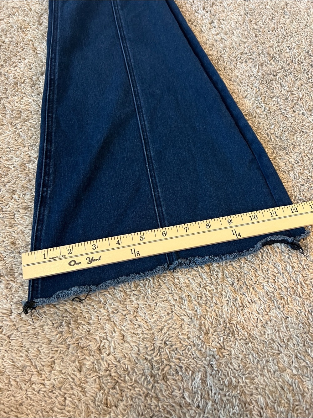 VERVET Los Angeles Dark Wash Flare Jeans Size 30 Raw Hem High Rise Stretch Denim - Picture 4 of 13
